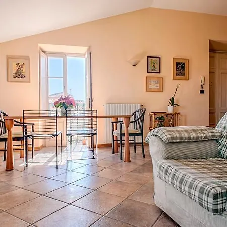 Apartment Bright Loft Via Fillungo Lucca
